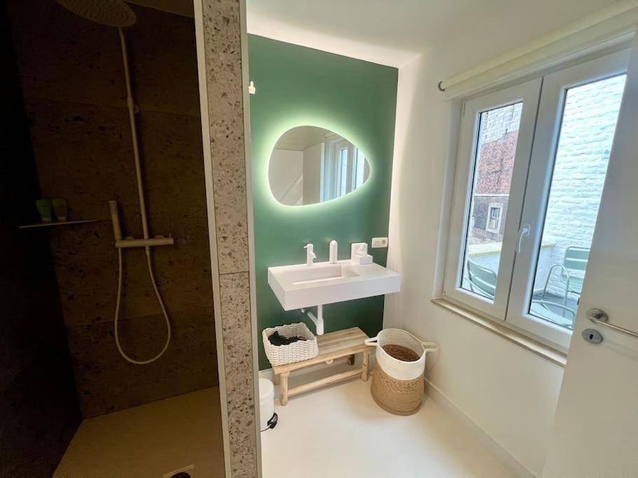 Duplex Chic Et Spacieux - Hypercentre Liege Exterior photo